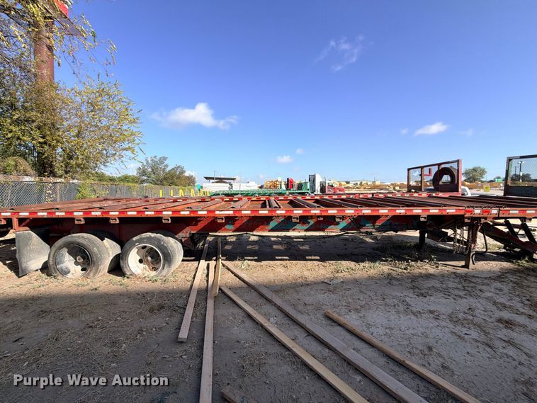 image for item DU1538 2001 J.D.H. Trussmaster tilt-deck truss trailer