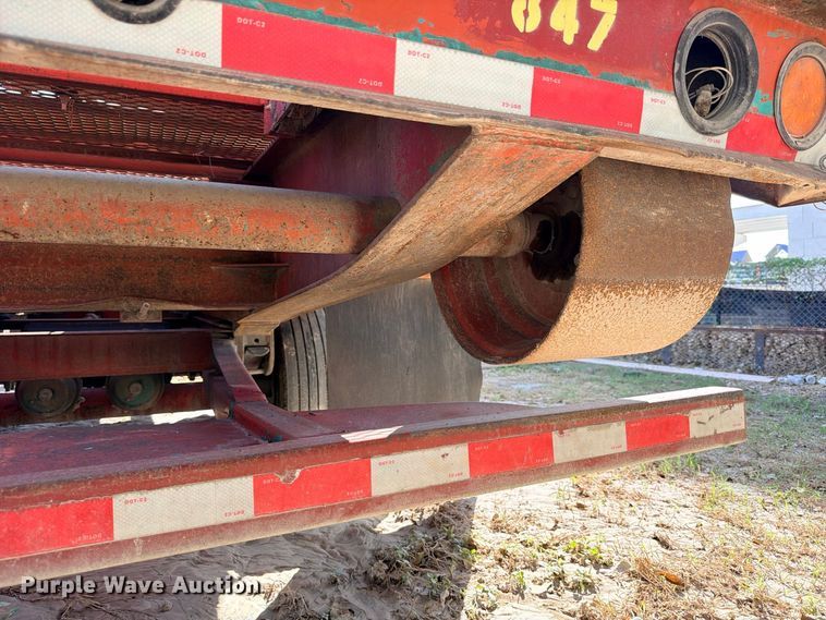 image for item DU1538 2001 J.D.H. Trussmaster tilt-deck truss trailer