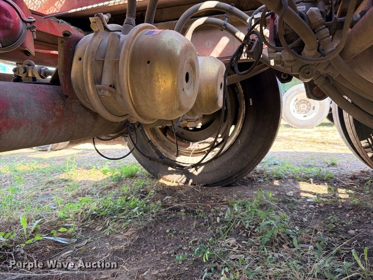 image for item DU1539 1998 J.D.H. Trussmaster tilt-deck truss trailer