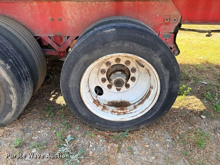 image for item DU1539 1998 J.D.H. Trussmaster tilt-deck truss trailer
