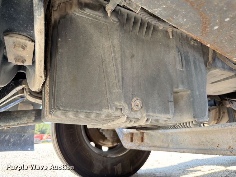 image for item DV7303 2018 Kenworth T680 semi truck