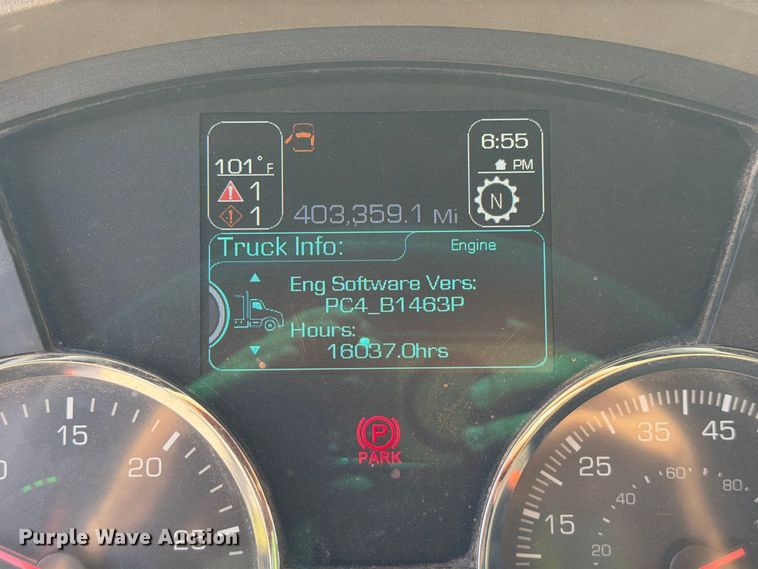 image for item DV7303 2018 Kenworth T680 semi truck