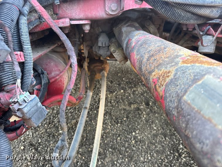 image for item DY3287 2016 Peterbilt 579 truck cab and chassis