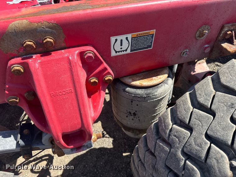 image for item DY3287 2016 Peterbilt 579 truck cab and chassis