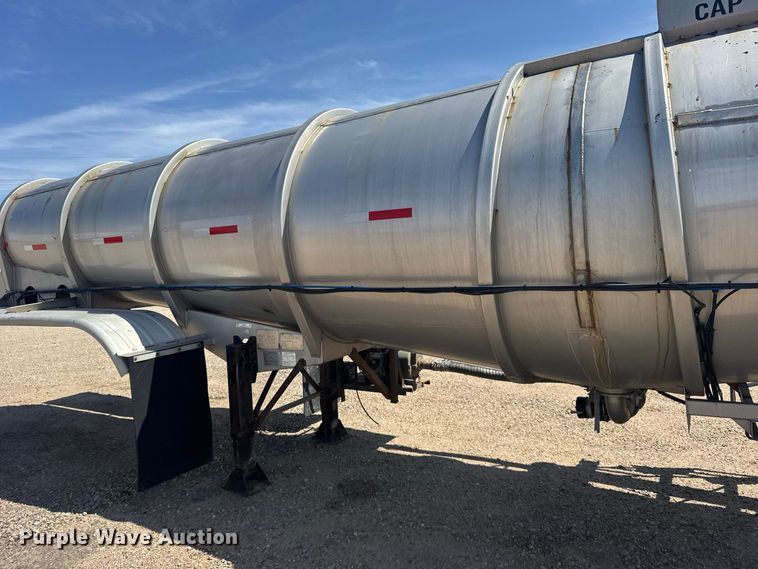 image for item DY3290 2013 Bulk Tank International tank trailer