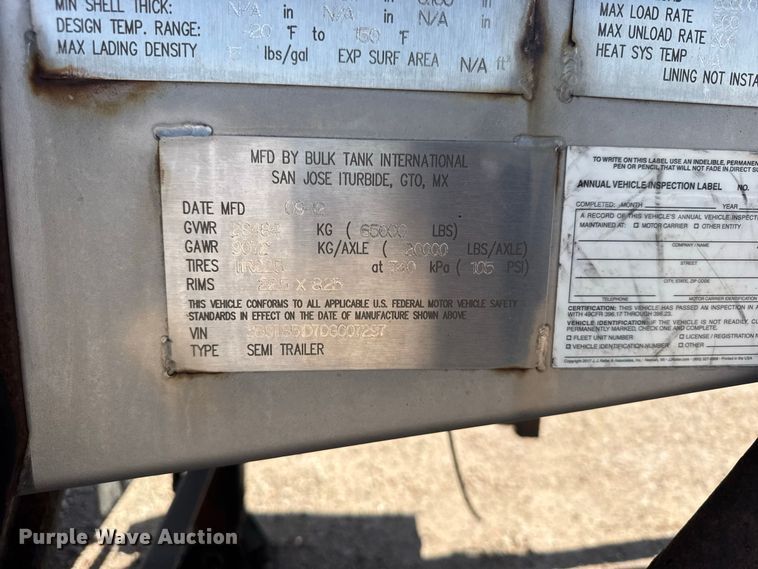 image for item DY3290 2013 Bulk Tank International tank trailer