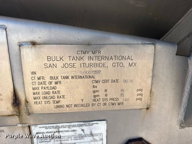 image for item DY3290 2013 Bulk Tank International tank trailer