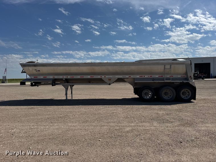 image for item DY3291 2015 Travis S/97 end dump trailer