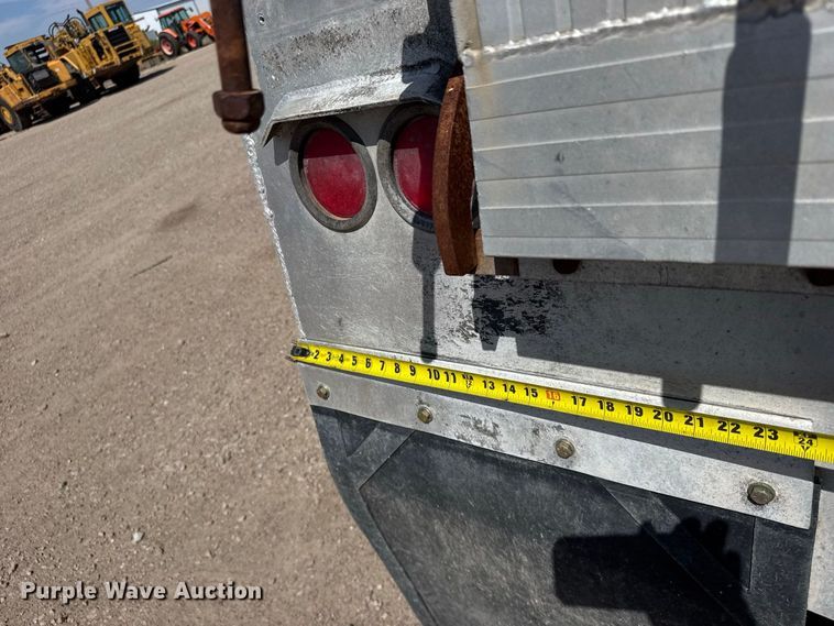 image for item DY3291 2015 Travis S/97 end dump trailer