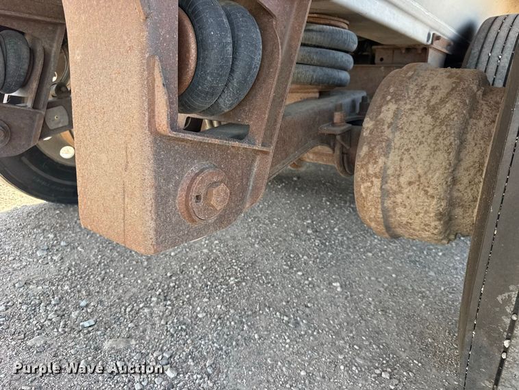 image for item DY3291 2015 Travis S/97 end dump trailer