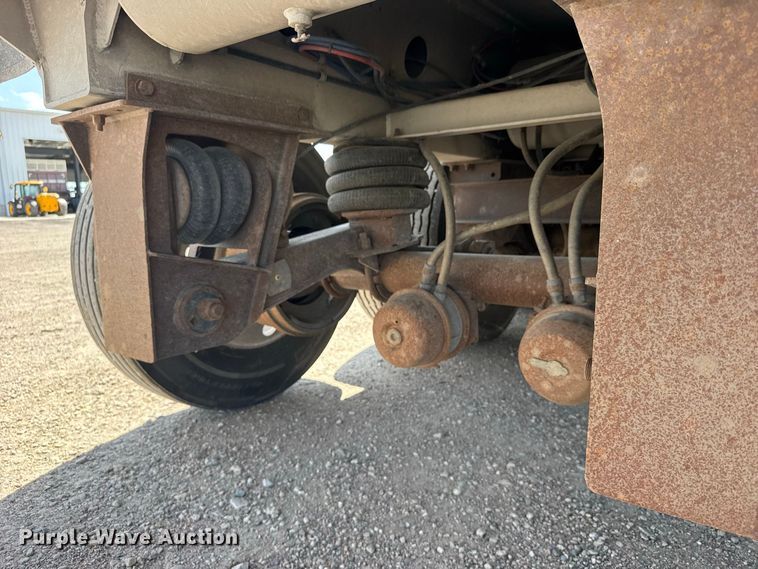image for item DY3291 2015 Travis S/97 end dump trailer