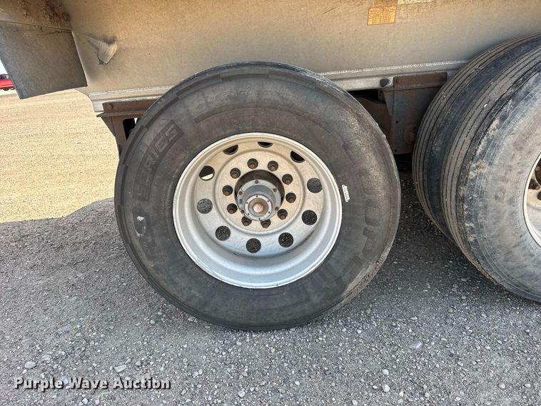image for item DY3291 2015 Travis S/97 end dump trailer