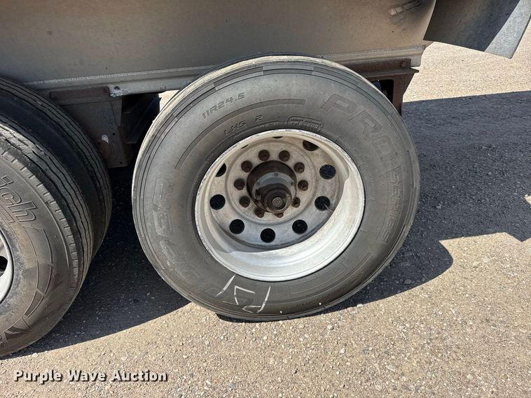 image for item DY3291 2015 Travis S/97 end dump trailer