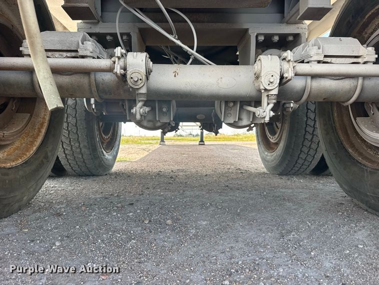 image for item DY3308 2012 Pinsa Cisterna vacuum trailer