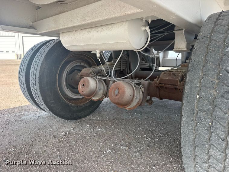 image for item DY3308 2012 Pinsa Cisterna vacuum trailer