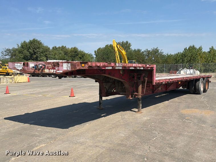 image for item DZ4697 2015 Wabash drop deck equipment trailer