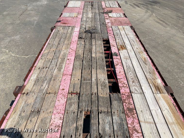 image for item DZ4697 2015 Wabash drop deck equipment trailer