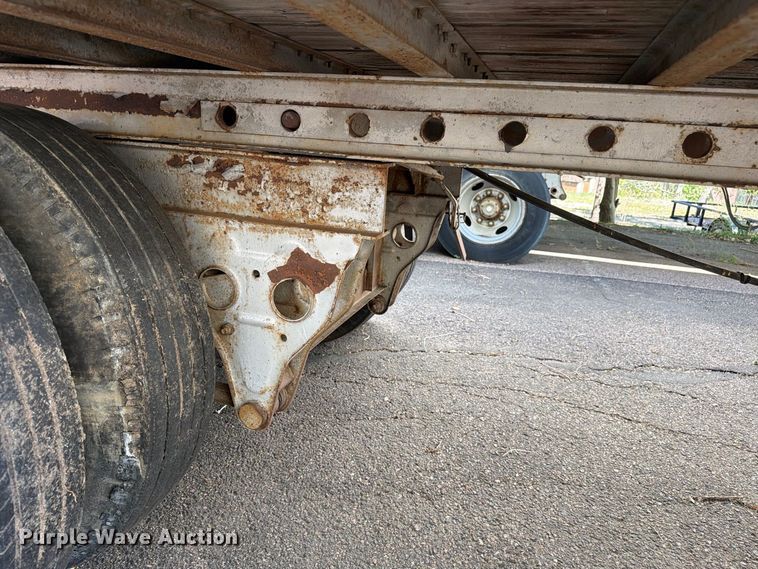 image for item ED0193 1979 Fruehauf FBxF2 45 LS dry van trailer
