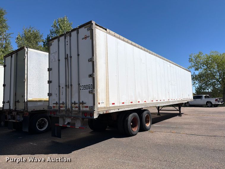 image for item ED0194 1993 Oshkosh dry van trailer