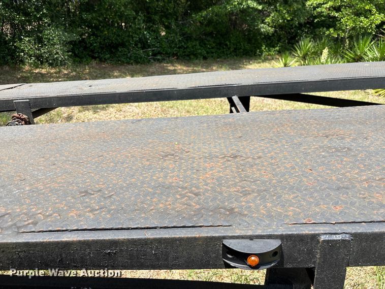 image for item EF1216 2001 Kaufman car carrier