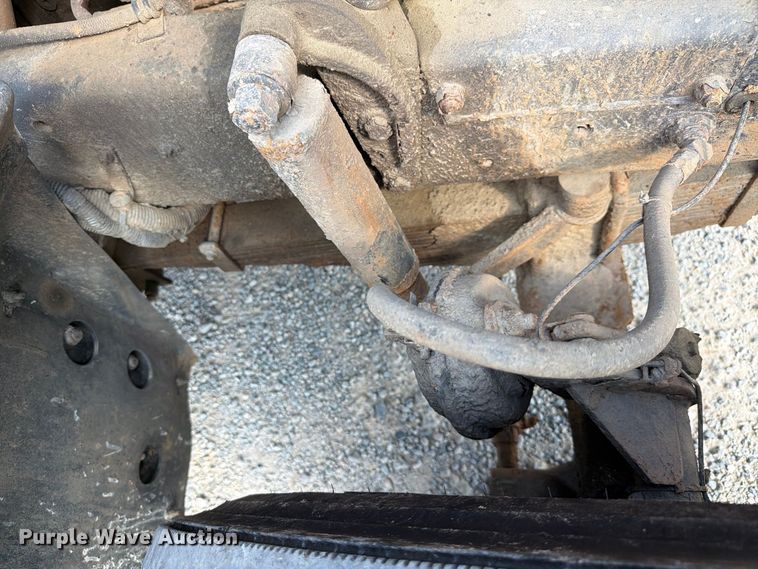 image for item EF1362 2000 Mack RD roll-off container truck