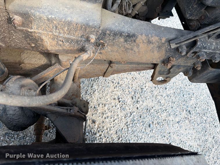 image for item EF1362 2000 Mack RD roll-off container truck