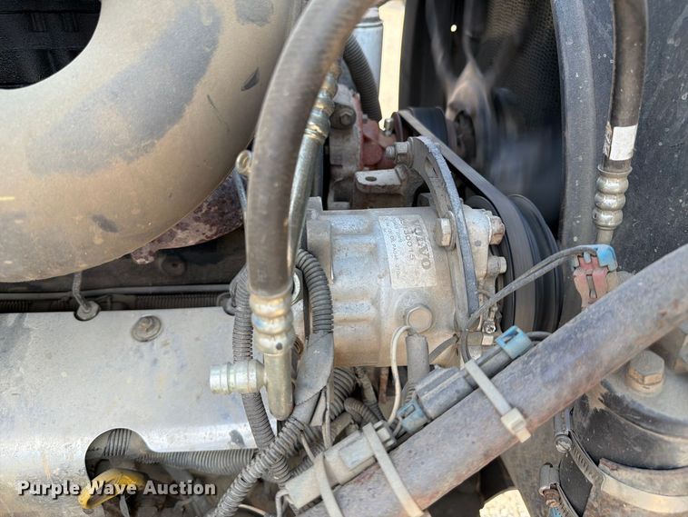 image for item EF1362 2000 Mack RD roll-off container truck