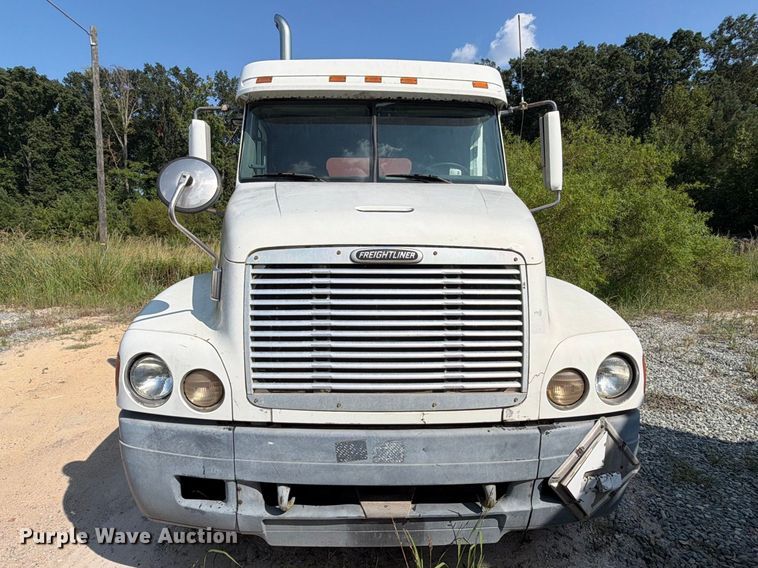 image for item EF1363 2001 Freightliner C120 vacuum truck
