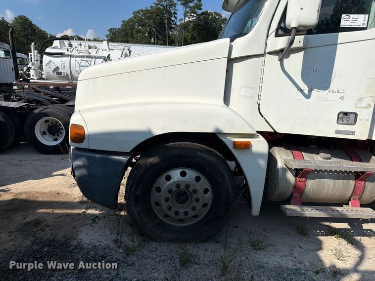 image for item EF1363 2001 Freightliner C120 vacuum truck