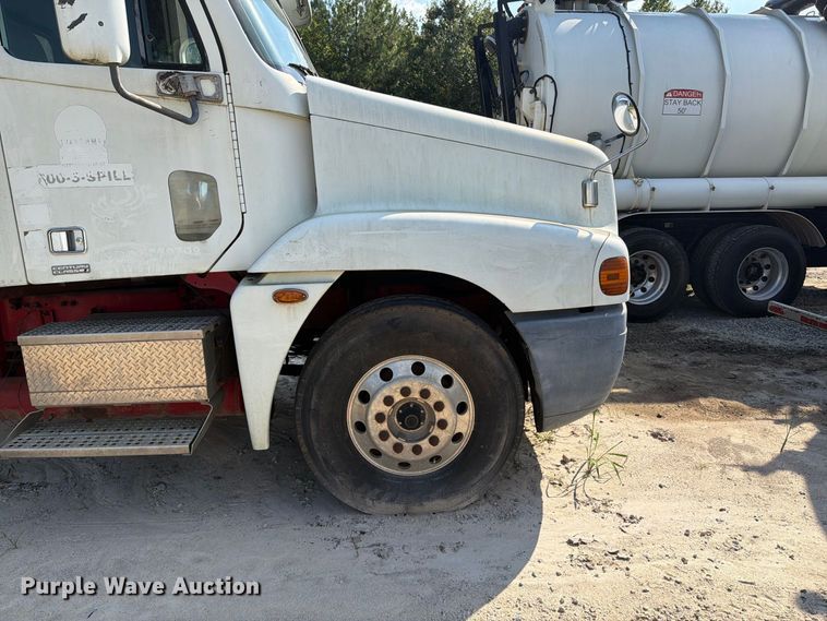 image for item EF1363 2001 Freightliner C120 vacuum truck