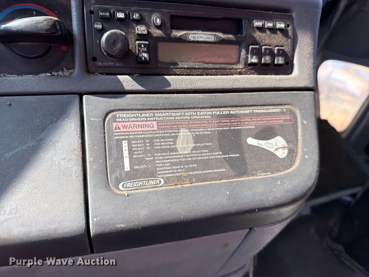 image for item EF1363 2001 Freightliner C120 vacuum truck