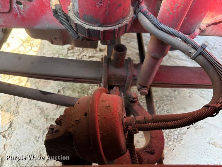 image for item EF1363 2001 Freightliner C120 vacuum truck