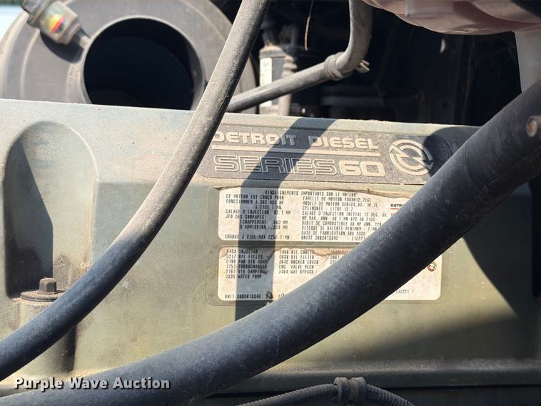 image for item EF1363 2001 Freightliner C120 vacuum truck