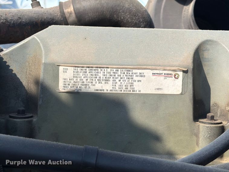 image for item EF1363 2001 Freightliner C120 vacuum truck
