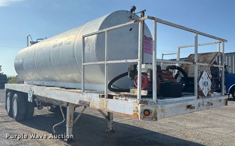 image for item EG6049 1986 Great Dane GP-30 tank trailer