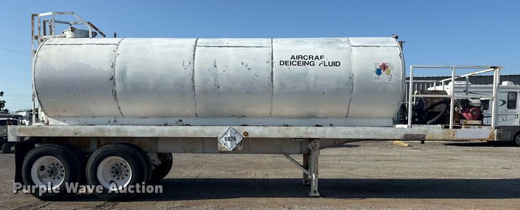 image for item EG6049 1986 Great Dane GP-30 tank trailer