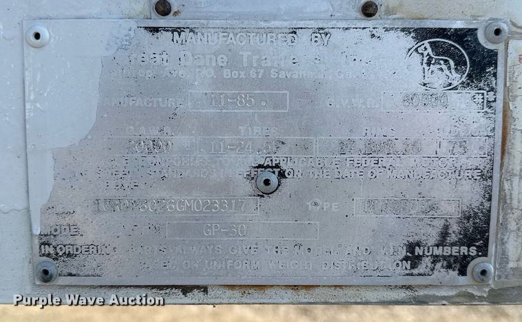 image for item EG6049 1986 Great Dane GP-30 tank trailer