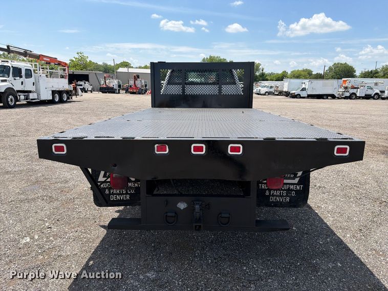 image for item EG9268 2020 Chevrolet 4500HD flatbed truck