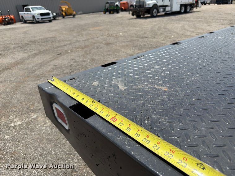 image for item EG9268 2020 Chevrolet 4500HD flatbed truck