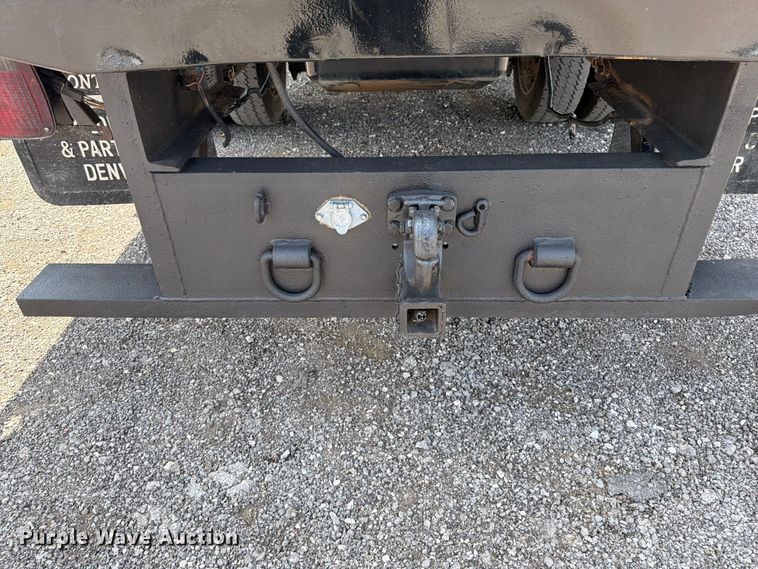 image for item EG9268 2020 Chevrolet 4500HD flatbed truck