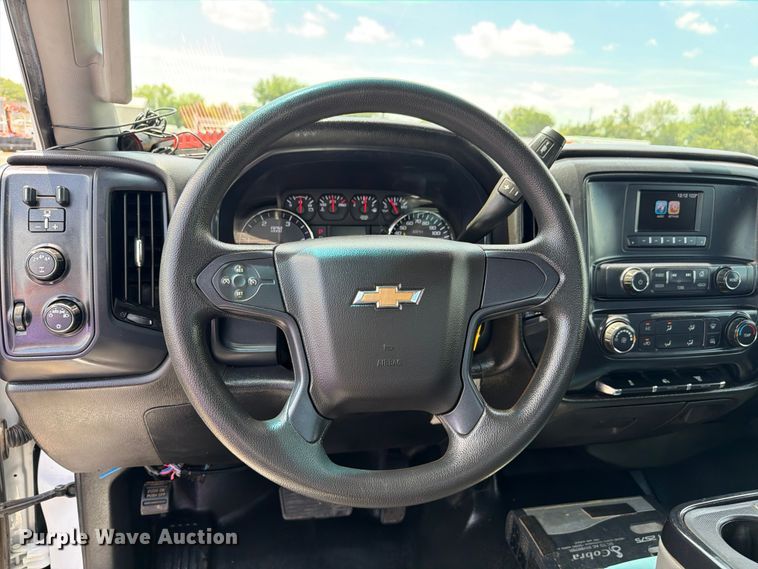 image for item EG9268 2020 Chevrolet 4500HD flatbed truck