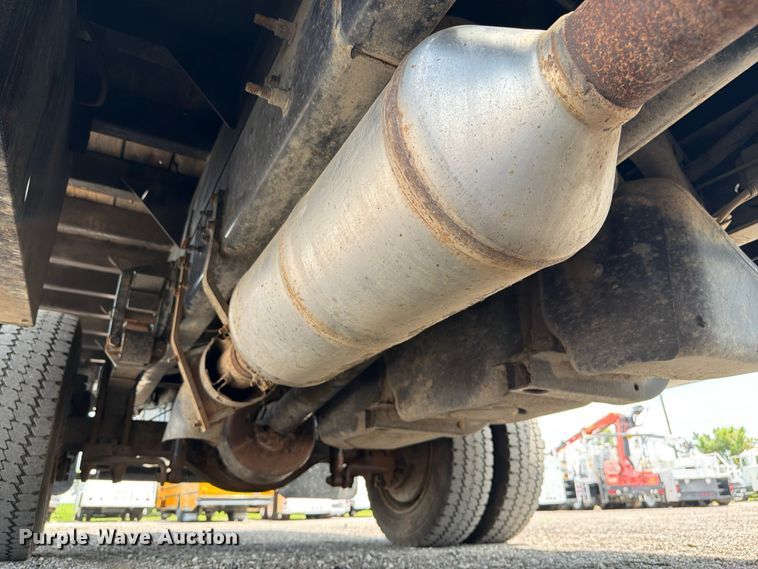 image for item EG9268 2020 Chevrolet 4500HD flatbed truck