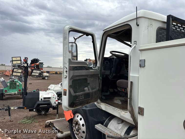 image for item EL2623 2023 Mack MD utility / service truck