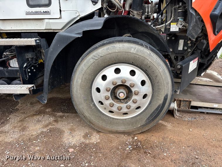 image for item EL2623 2023 Mack MD utility / service truck