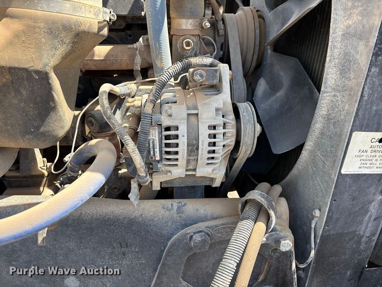 image for item EL2625 1999 Peterbilt 357 fuel / lube truck
