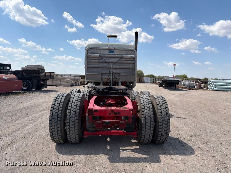 image for item EP7579 2013 Mack CXU613 semi truck