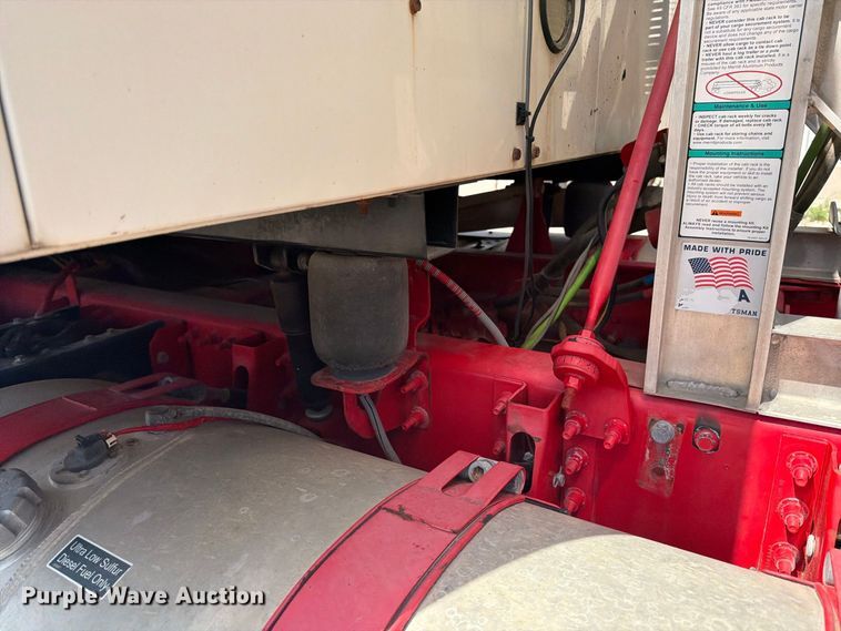 image for item EP7579 2013 Mack CXU613 semi truck