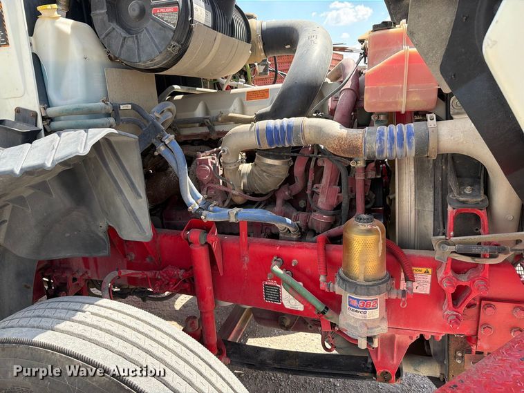 image for item EP7579 2013 Mack CXU613 semi truck
