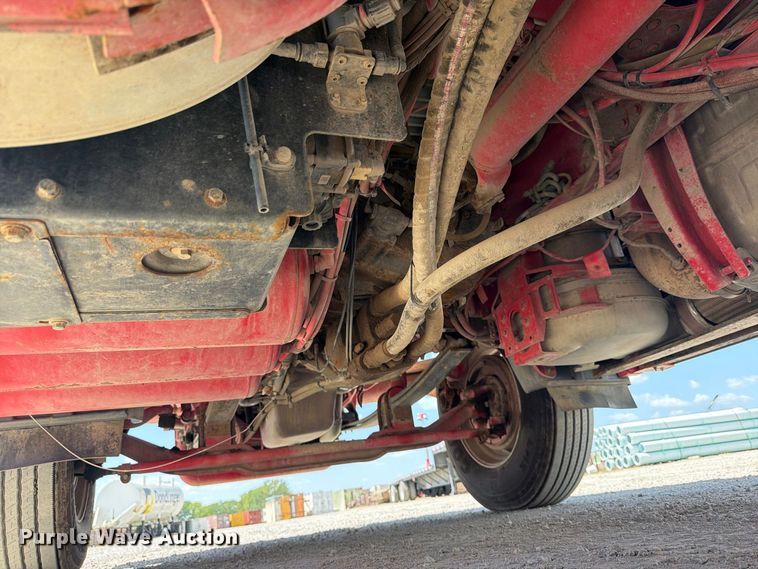 image for item EP7579 2013 Mack CXU613 semi truck
