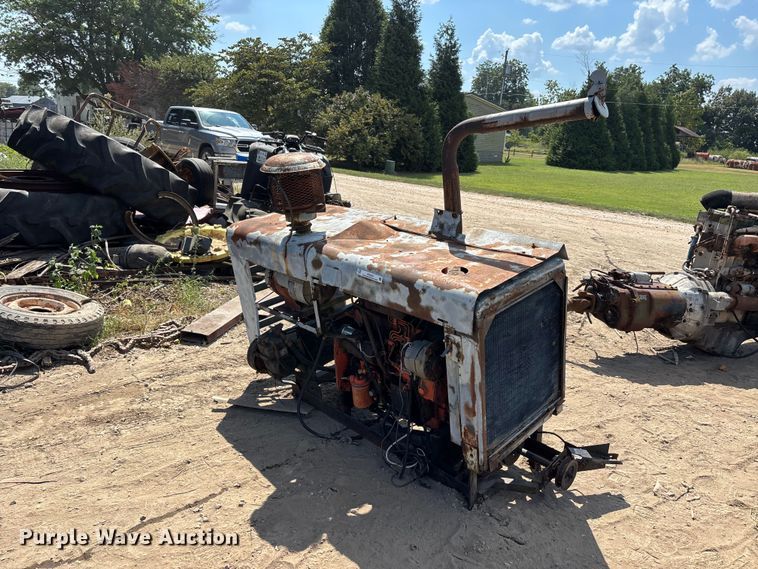 image for item ER3293 Allis-Chalmers engine